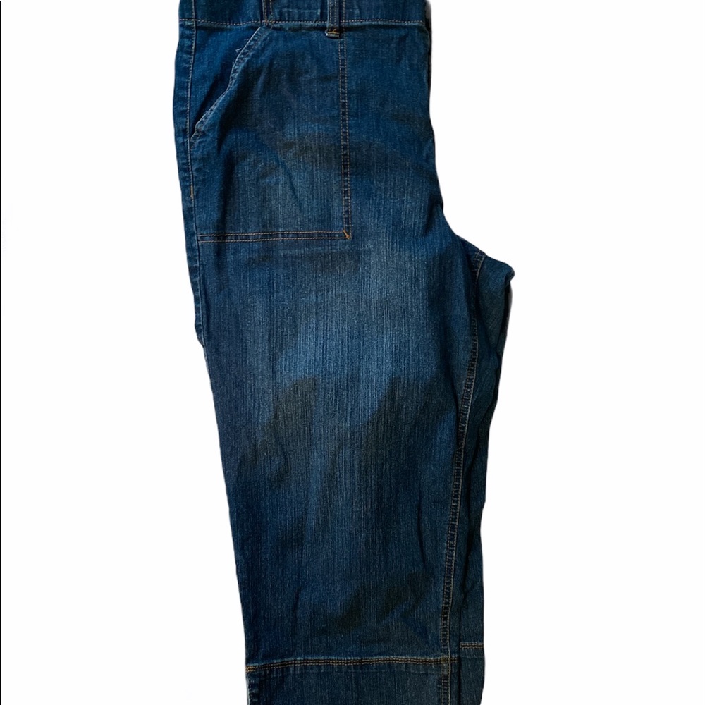 Gloria Vanderbilt Capri
